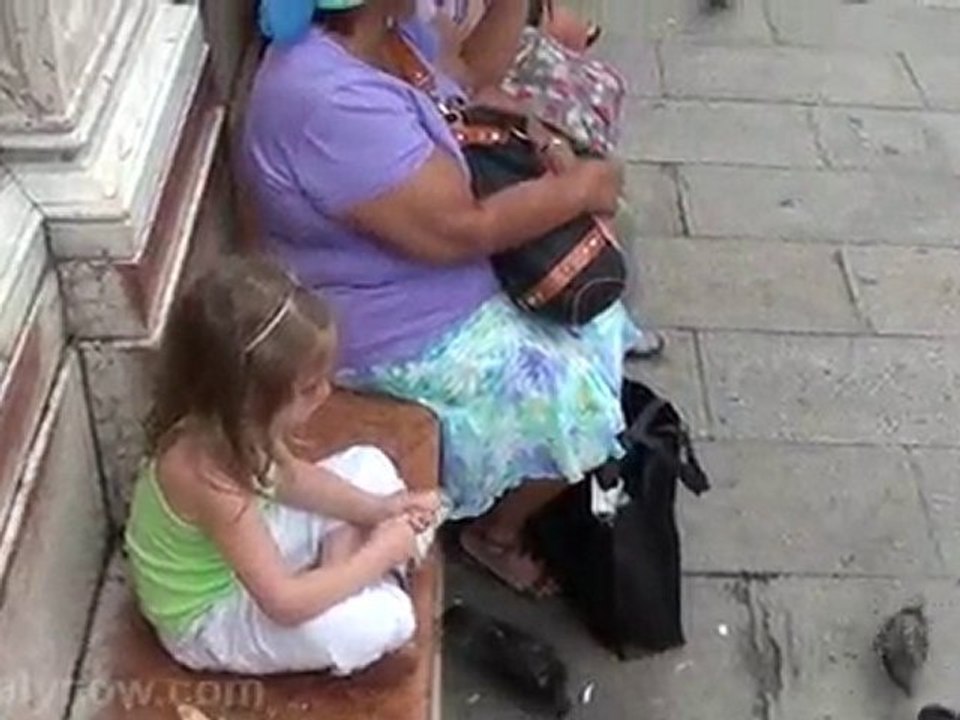 Italy Travel Show - Leisurely Walk in Piazza San Marco