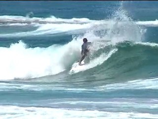 2010 Billabong World Junior - Day 1 Boys Highlights