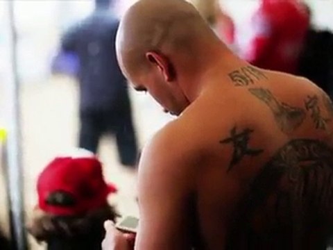 Kelly SLater wins Quiksilver Pro