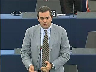 Luigi de Magistris on Waste crisis in Campania