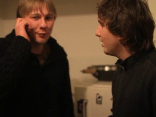 OVNI : SAISON 02 EPISODE 06 : LANGUE /// MADE IN ZERODOLS