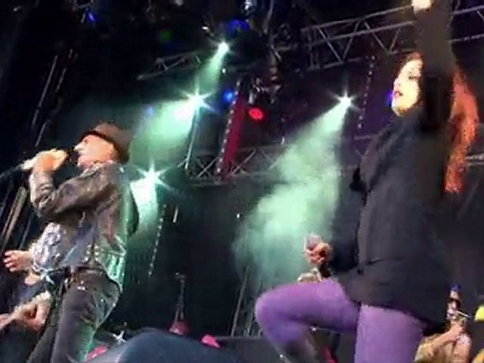 Raoul Petite / Festival le chien a plumes 2010