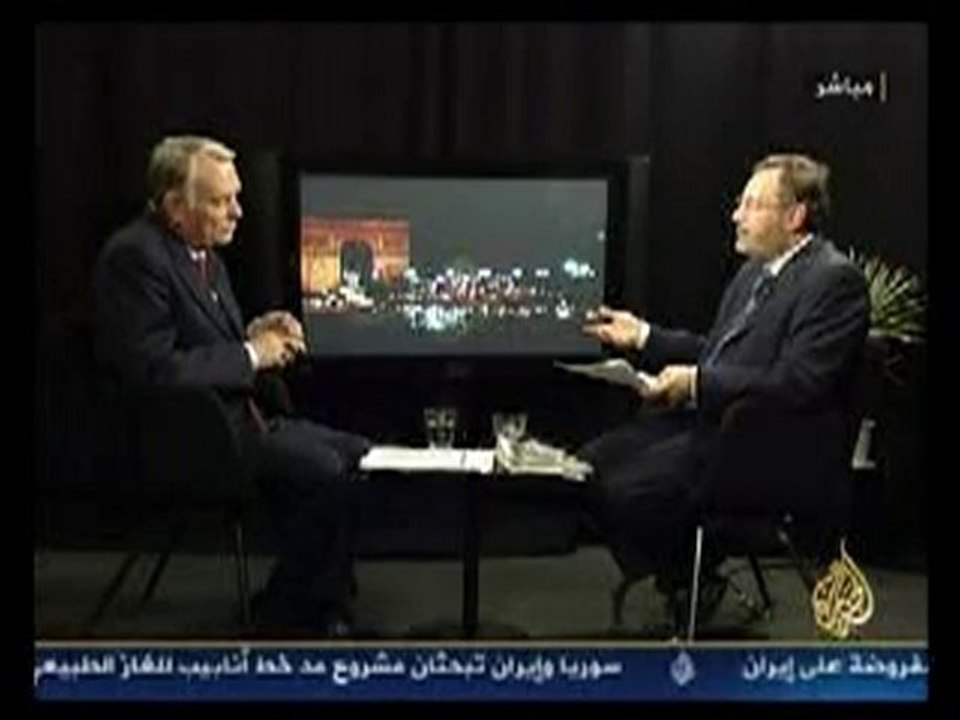 le courage des tunisiens donne un espoir de liberté à tous