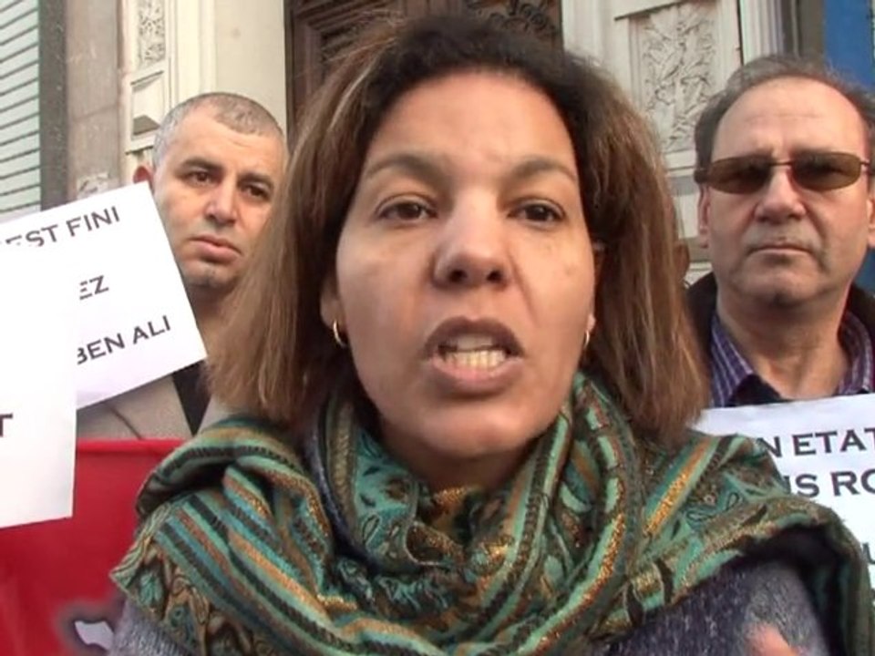 Rassemblement à Marseille pour le départ du consul tunisien