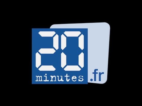 Les manifestants en Tunisie font tomber les lettres du RCD