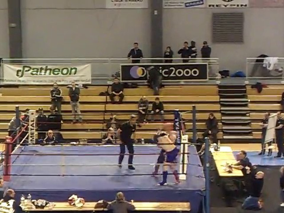 jimmy vice champion de ligue de Kick Boxing 2011 en – 71 kg