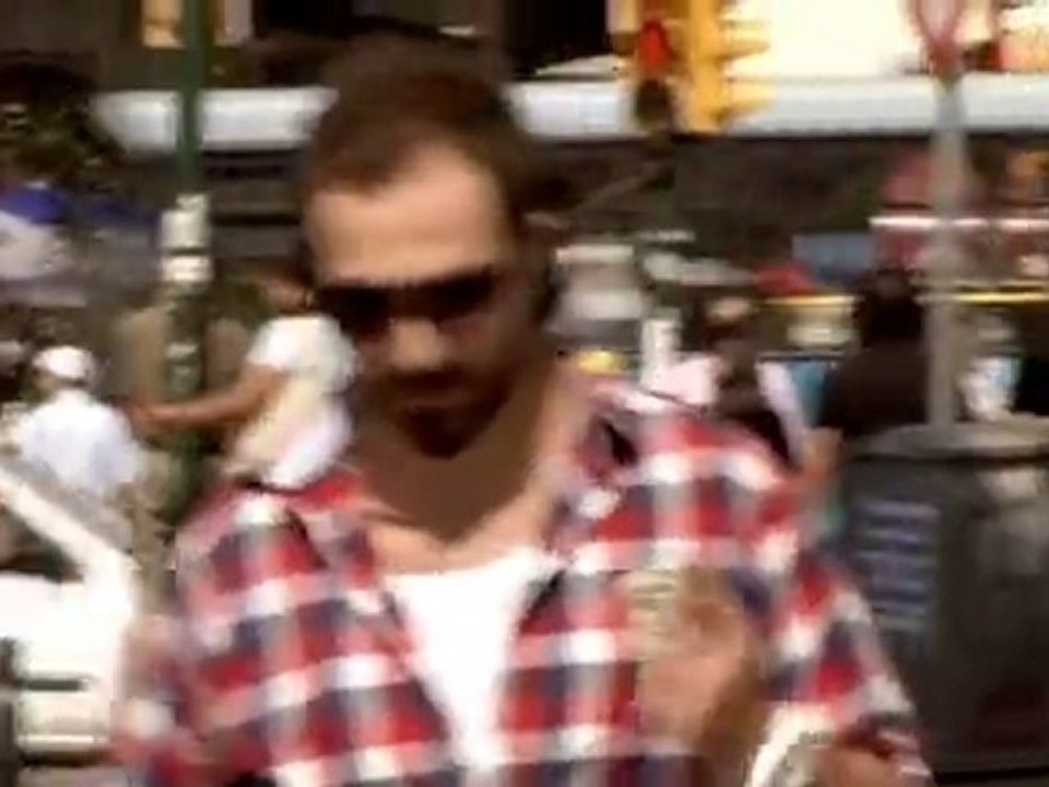 Emrah Keskin&Elif Akbaş-Oynatma Yakalama Yarim (stereo klip)