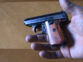 Jennings J-22 review and commentary......Or, Even Gays ...