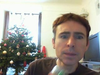 Wiwi égratigne "y'en a qui"