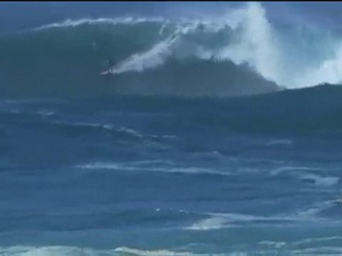 Quiksilver in memory of Eddie Aikau 2009 Highlights