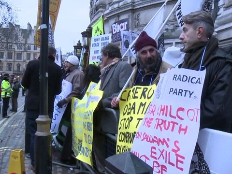Protests as Blair back at Iraq inquiry