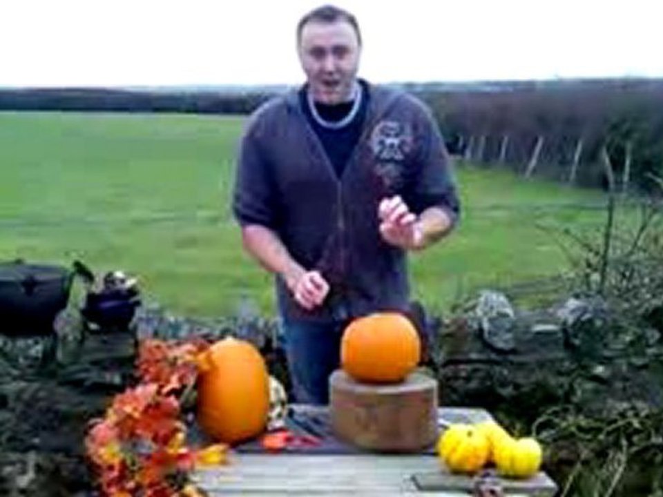 Halloween Pumpkin Carving GOES WRONG!!