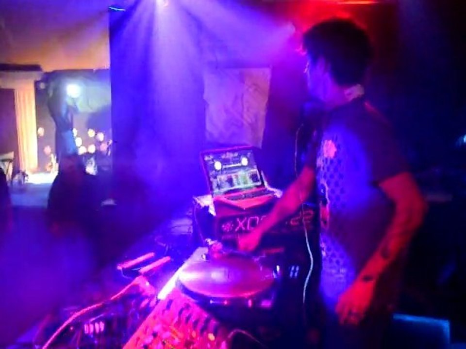 Acidkid clack the noize