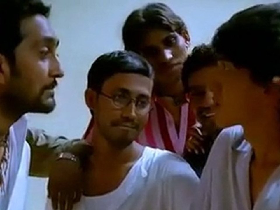 FilmyRules.Com - Hostel - DVDScr - Part 5