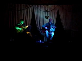 Je m'suis fait tout p'tit devant une Poupée (G.Brassens)