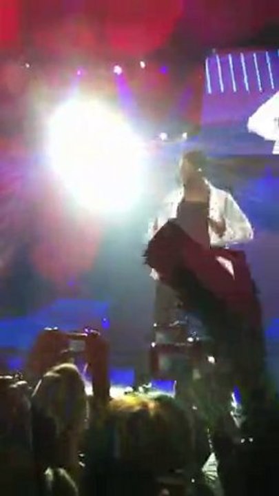 Concert Usher Au Dôme De Marseille