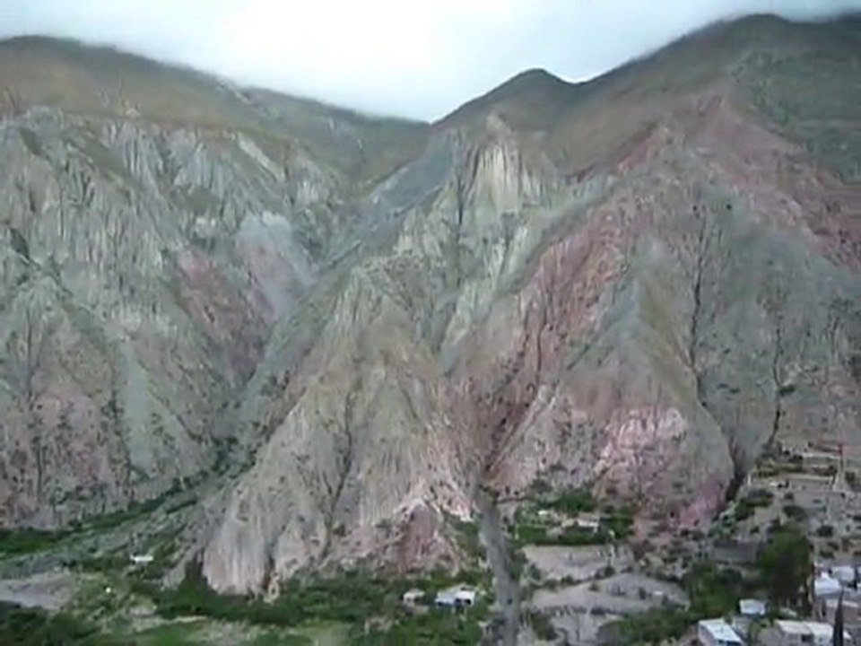 1P1070548