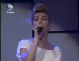 Hande Yener & Murder King- Kibir (Live) [Medya Kralı]