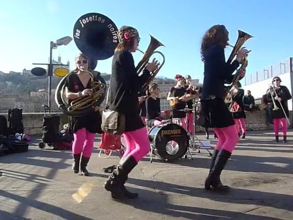 Marcia Baila qui dépote à Lyon - Janvier 2010