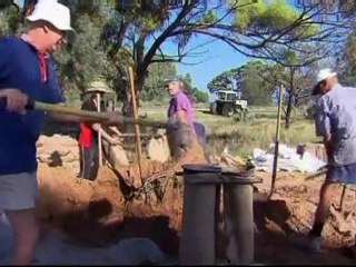 Australia braces for yet another week of flooding