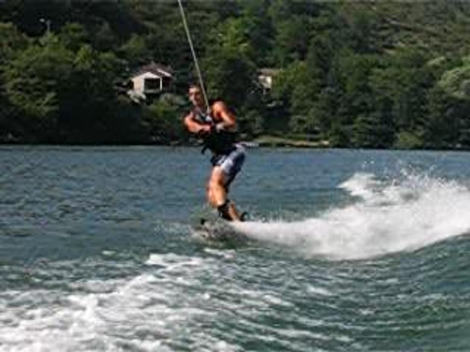 Etienne wake chute 1
