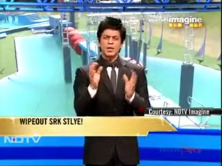 SRK ready to pack a Zor Ka Jhatka