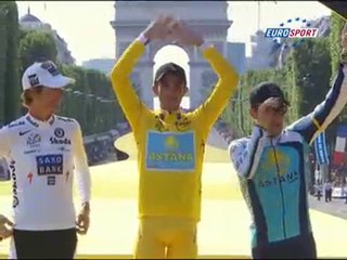 Armstrong kariyerine nokta koydu