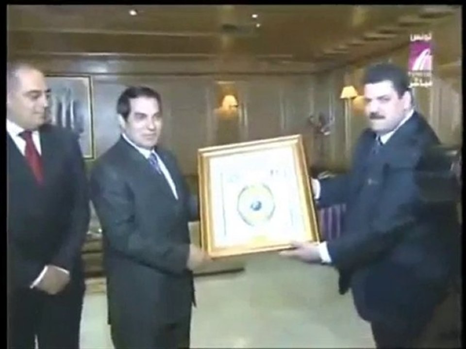 Urgent  Ali Afsi المنافق