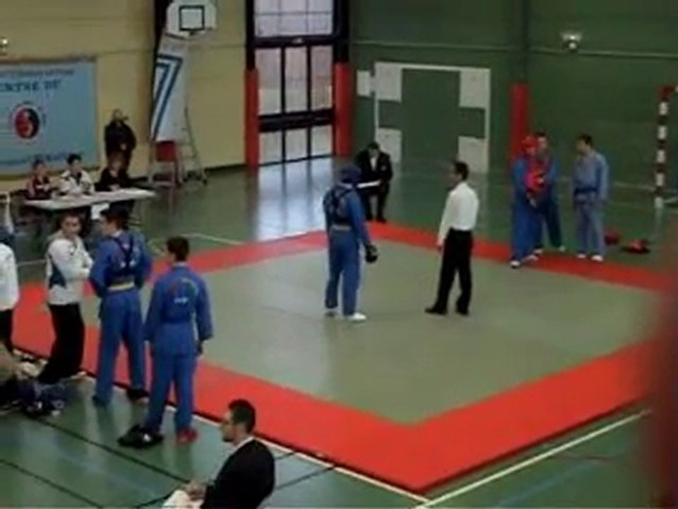 combat equipe