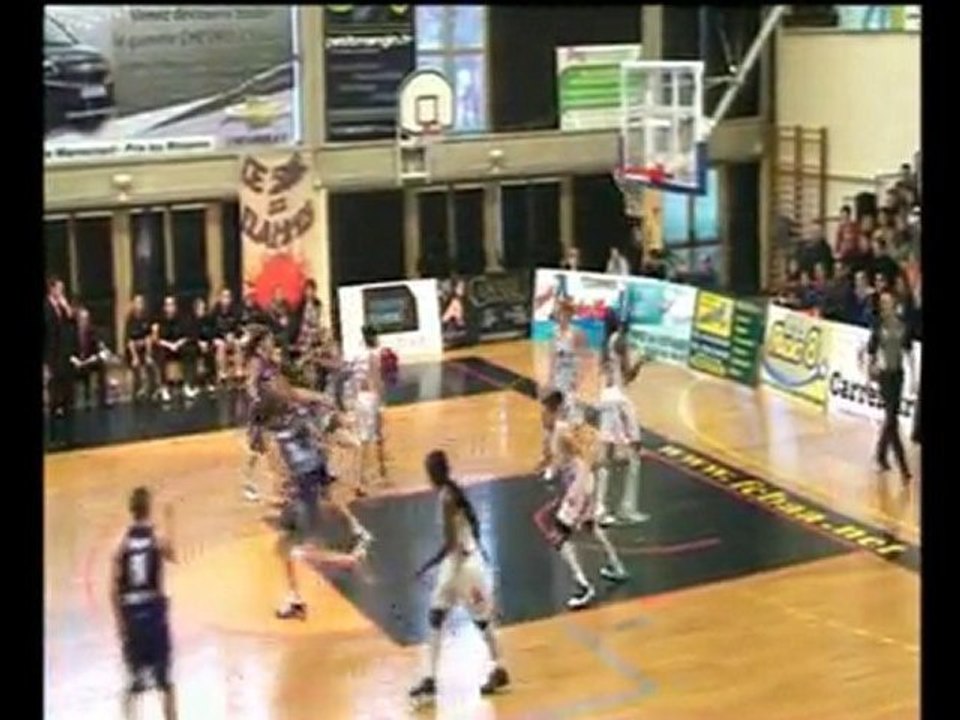 LFB 2010-2011 : J14 Charleville / Tarbes