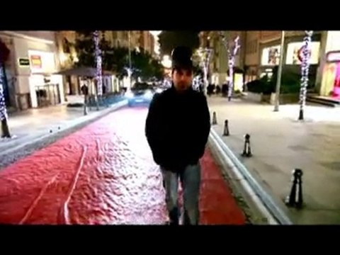 Ufuk COBAN-Ben Bir Irmak Sende Deniz (klip)