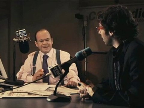 Mil cretinos - Clip 05