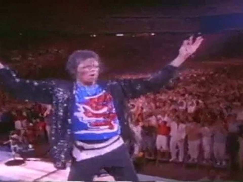 Michael Jackson dancing
