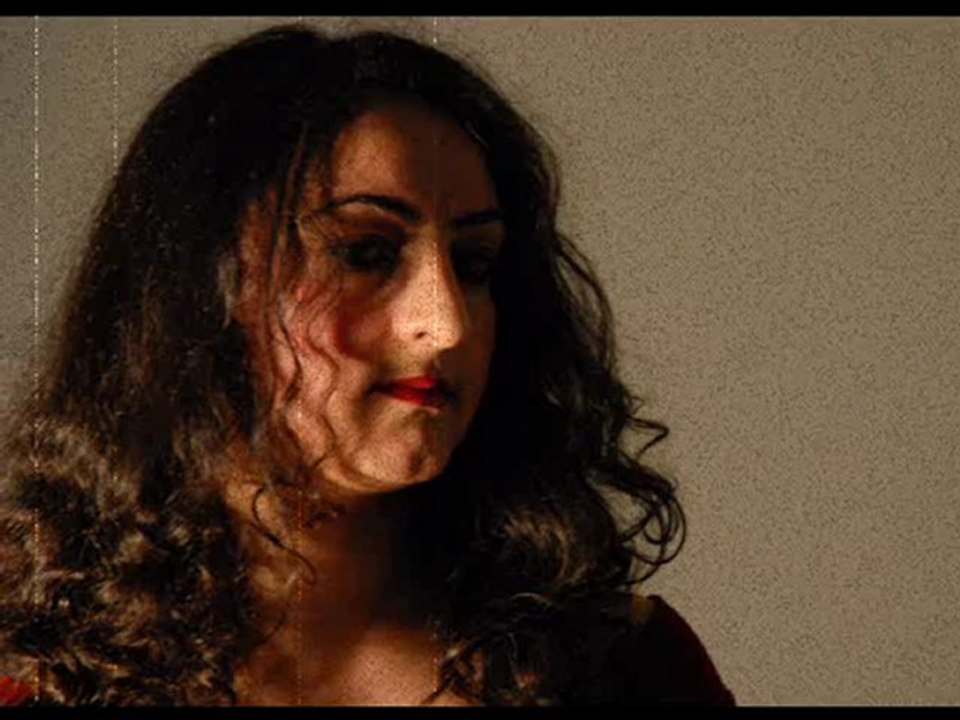 KARETMEZ AHIM  MUHTEŞEM TÜRKÜ MUHTEŞEM YORUM DİNLE!.