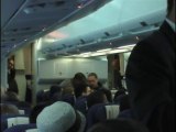 Un passager d'un vol Air France filme une expulsion 2/3