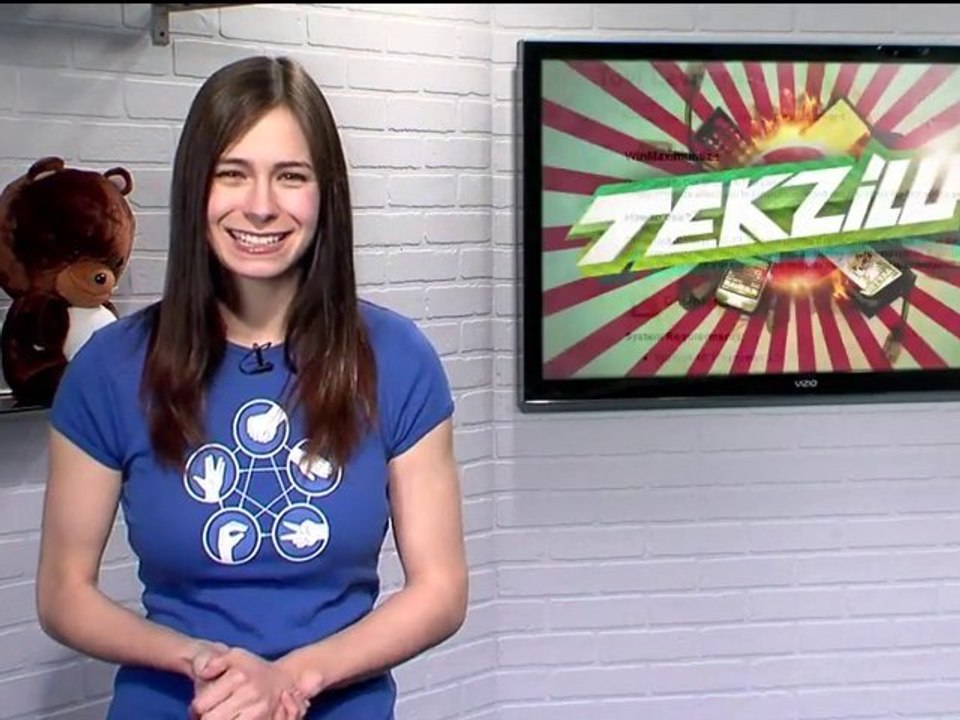 Maximize Desktop Space in Windows - Tekzilla Daily Tip