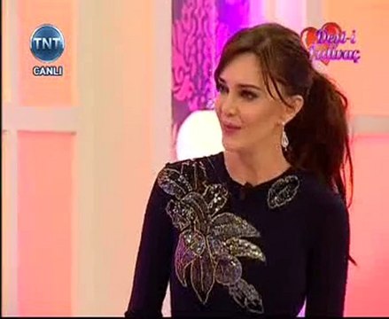 HANDE ATAIZI EVLILIK