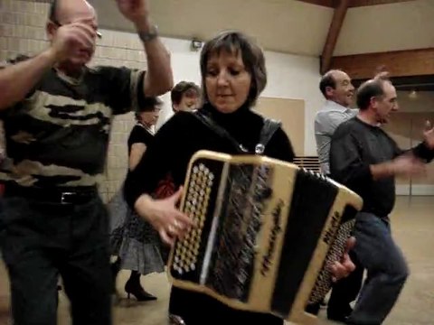 au cours du repas après le thé dansant du 23.01.2011
