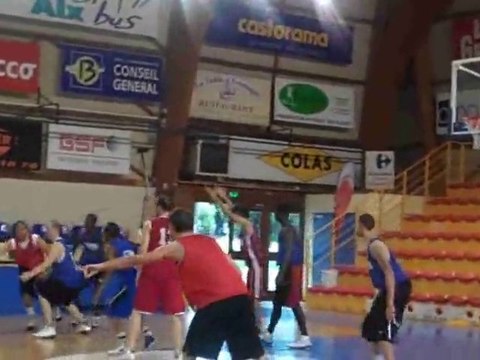 US Navy vs ASPTT AIX BASKET Pré Nat - Juin 2010/2