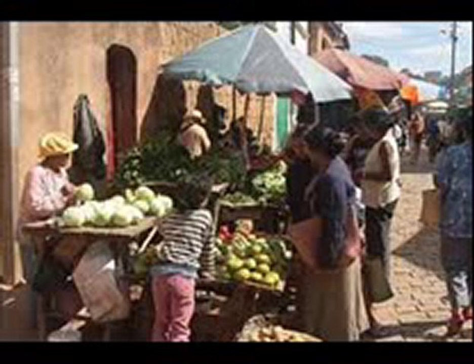 LA VIDEO EST CREE PAR LE FEMME DU PESTEUR GOUDRON