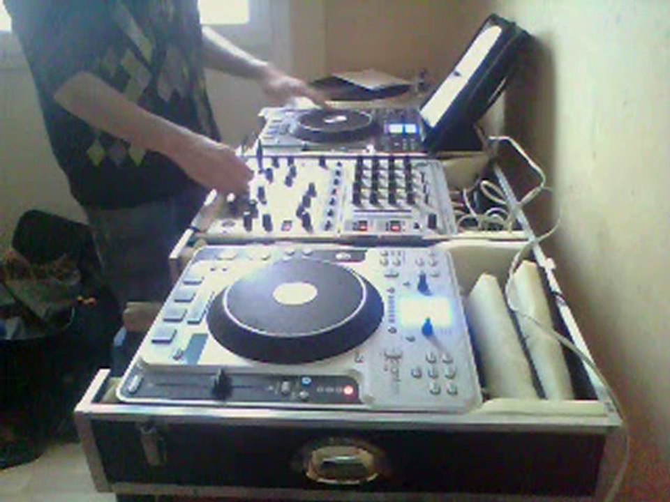 DJ XmaX Mix Janvier 2011 Part 2