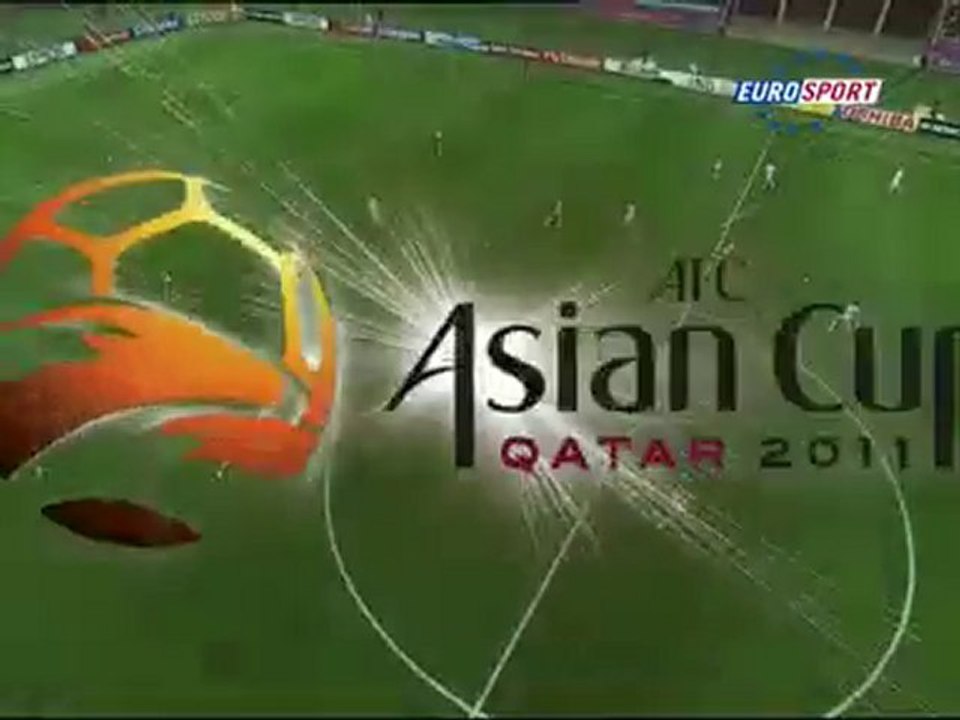 Özbek kaleci dengeyi kaybetti