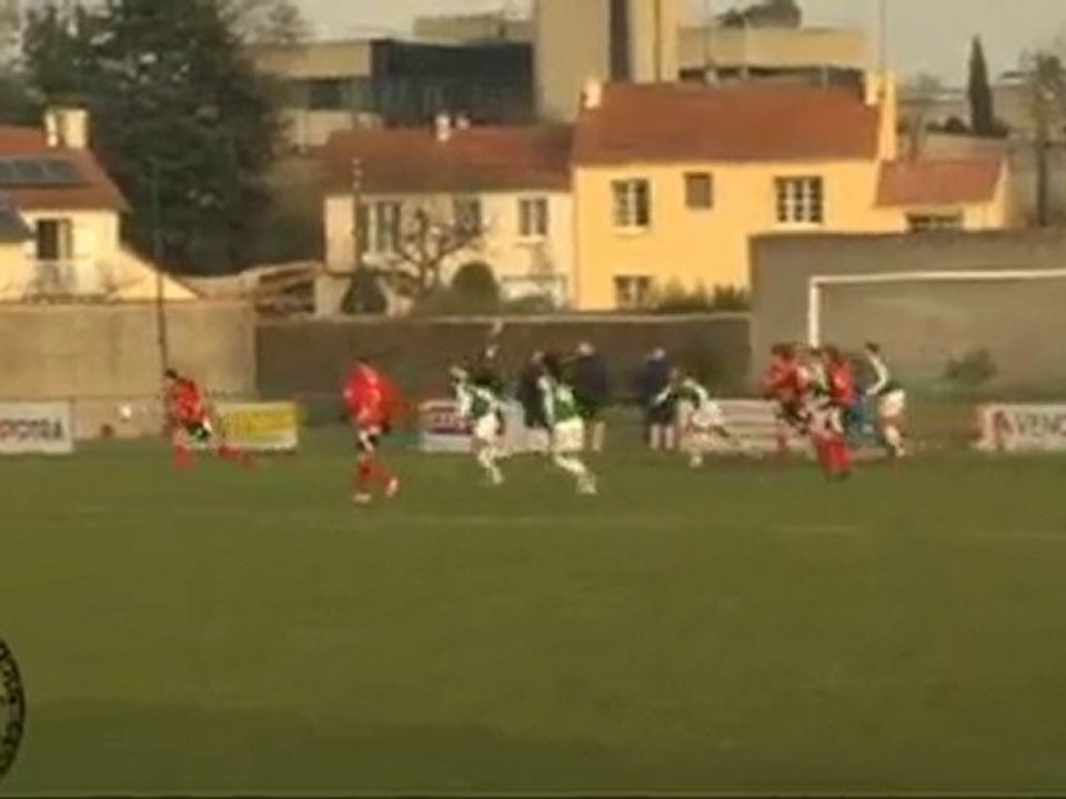 Foot Féminin D1 : La Roche - Henin Beaumont (1 à 0)