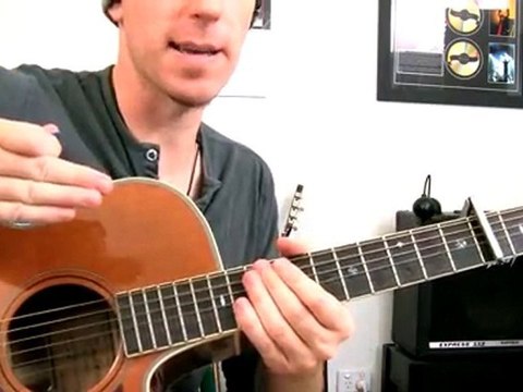 How to play 'I'm Yours' on guitar ☮ Jason Mraz ...