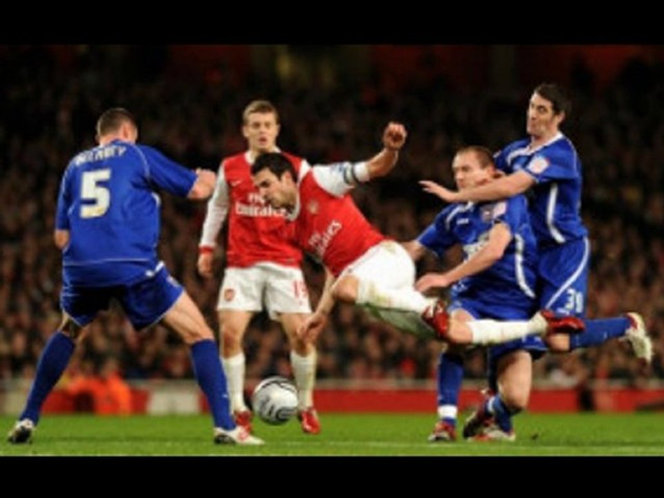 Arsenal 3-0 Ipswich Bendtner, Fabregas great-strike
