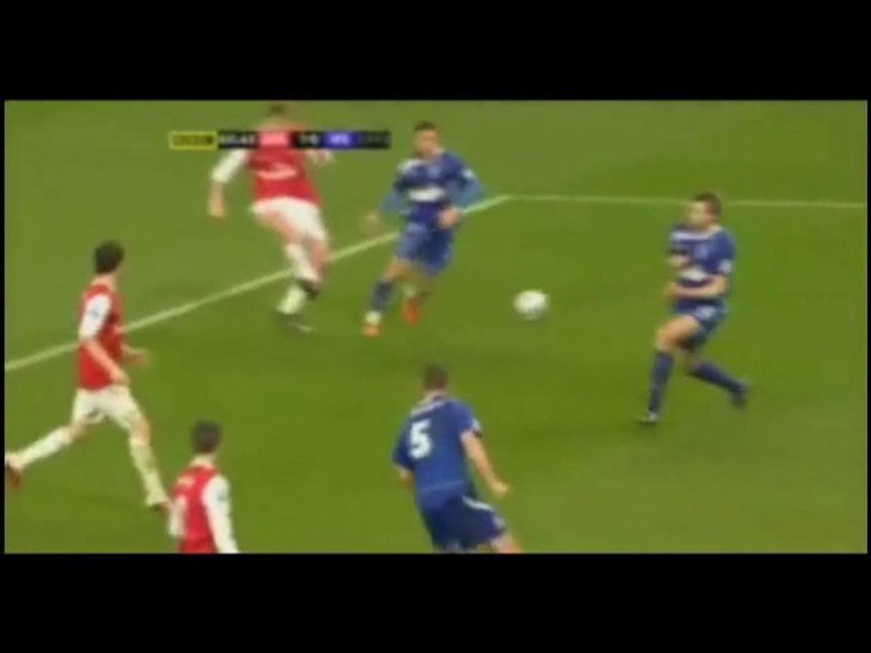 Bendtner 1-0
