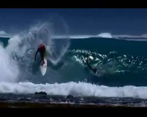 60 Seconds Magazine - Surfline.tv presents - Gabe Belinazzo in Haleiwa make a Combo