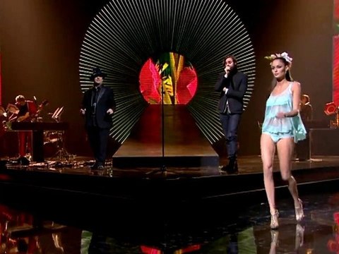 Défilé Etam Lingerie 2011 - L'intégrale - Fashion Show