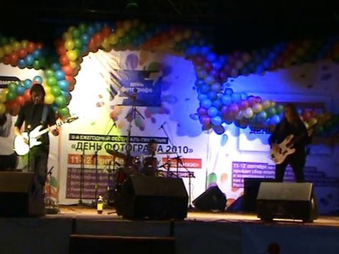 Черный Квадрат -Спокойная ночь (группа кино)