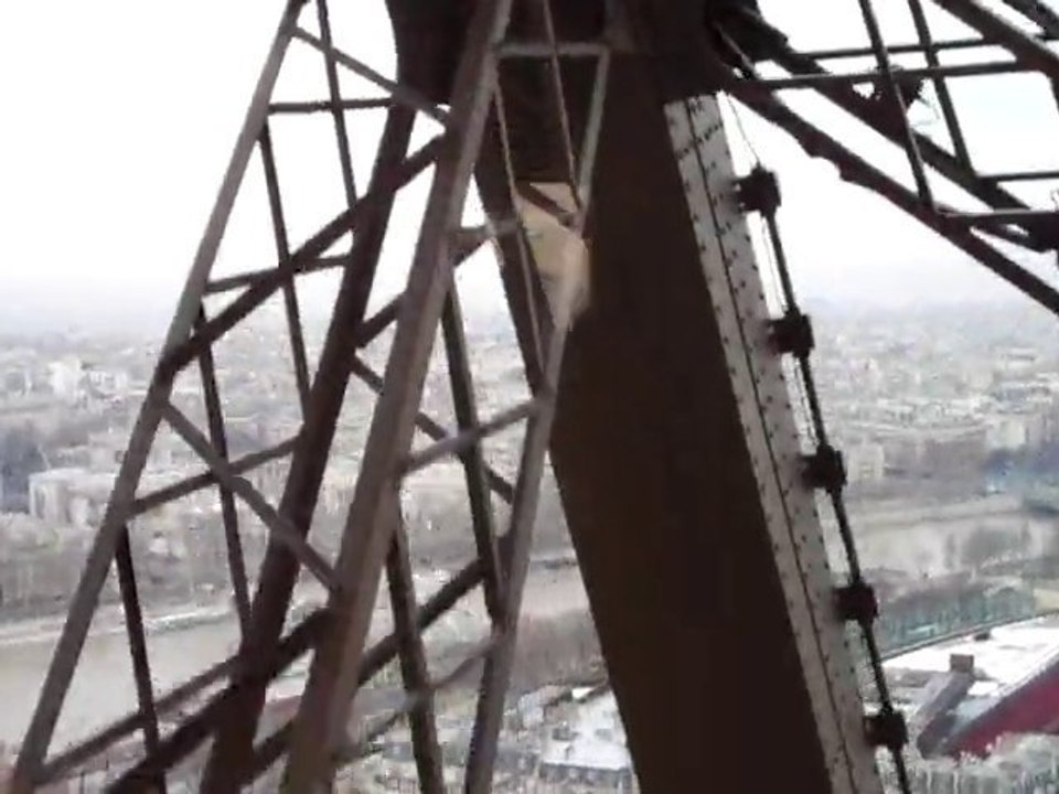 12_2010_03